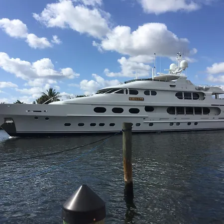 Apartamento Awesome Intracoastal Waterfront